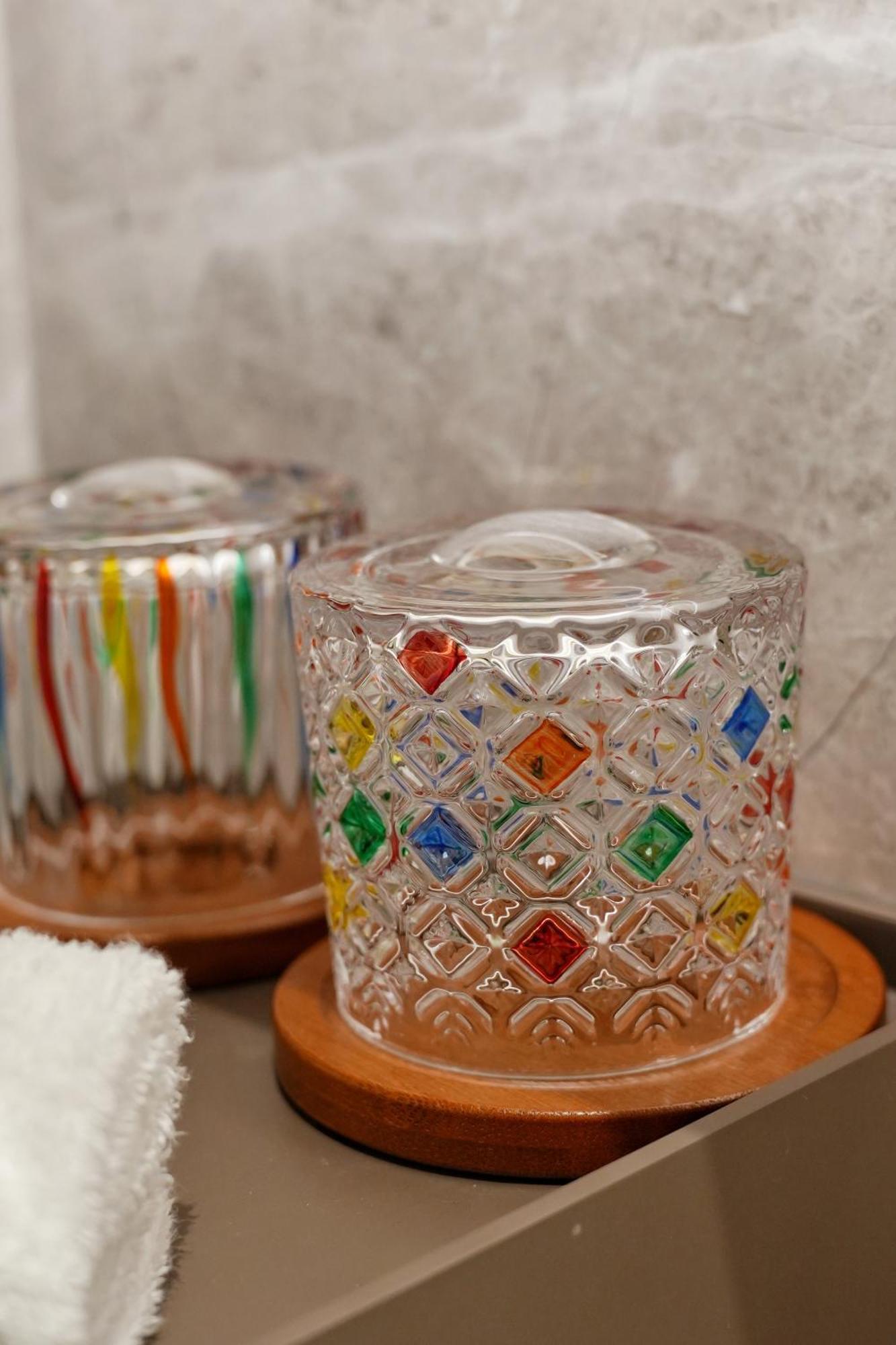 Yuexiu Hotel Guangzhou, Curio Collection By Hilton Екстериор снимка
